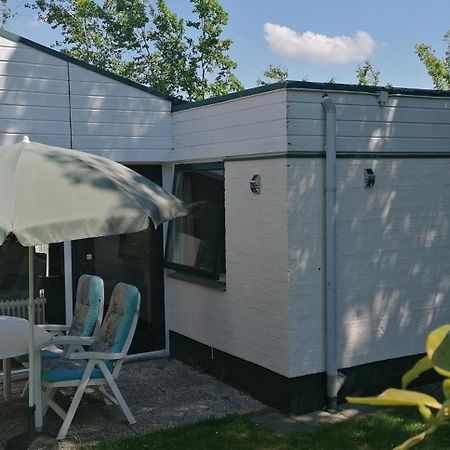 Vakantiebungalow Симпелвелд Екстериор снимка